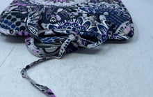 Load image into Gallery viewer, Vera Bradley Womens Multicolor Floral Print Inner Pockets Cosmetic Makeup Bag