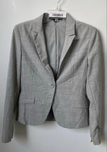 Load image into Gallery viewer, Express Design Studio Womens Gray Long Sleeve One-Button Blazer Size 6