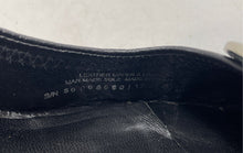 Load image into Gallery viewer, Authentic Tory Burch Womens Sally Black Pebbled Leather Wedge Pump Heels Sz 6.5M