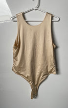 Load image into Gallery viewer, Divided By H&M Womens Cream Sleeveless Scoop Neck Bodysuit Tank Top Size XL