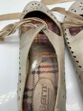Load image into Gallery viewer, Born Womens Silver Flat Shoes Size 8