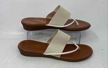 Load image into Gallery viewer, Italian Shoemakers Womens Ivory Open Toe Slip-On Thong Sandals Size 11