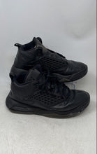 Load image into Gallery viewer, Nike Mens Air Jordan Maxin 200 CD6107-010 Black Sneaker Shoes Size 9.5 No Laces