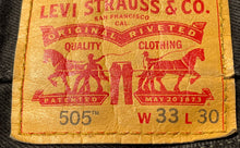 Load image into Gallery viewer, Levi's Mens 505 Black Denim Dark Wash Mid-Rise Stretch Straight Jeans Size 33/30