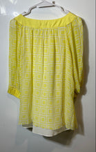 Load image into Gallery viewer, Banana Republic Womens Yellow Geometric 3/4 Sleeve Round Neck Blouse Top Size M