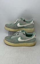 Load image into Gallery viewer, Nike Mens Air Force 1 '07 LV8 DO9801-300 Green White Sneaker Shoes Size 11.5