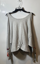 Load image into Gallery viewer, Express Womens Gray Embroidered Cold Shoulder Sleeve Pullover Sweater Size Large