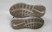 Load image into Gallery viewer, Nike Kids Flex Runner 4 Black Green Slip-On Low Top Running Shoes Size 1Y