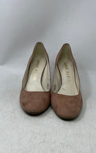Load image into Gallery viewer, Anne Klein Womens Lonnie Light Brown Leather Slip-On Block Pump Heels Size 9M