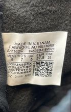 Load image into Gallery viewer, Converse Unisex Chuck Taylor All Star Lugged 2.0 Black Sneaker Boots Size M5 W7