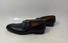Load image into Gallery viewer, Cavalieri Mens Black Leather Square Toe Slip-On Loafers Shoes Size 9