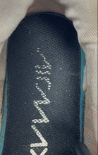 Load image into Gallery viewer, Nike Womens Air Max 720 AR9293-602 White Light Pink Sneakers Shoes Size 7.5