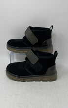 Load image into Gallery viewer, UGG Womens Neumel Black Ice Hook And Loop Ankle Chukka Boots Size 6