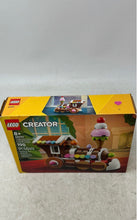 Load image into Gallery viewer, Lego Creator 40777 Code Series 4 Gingerbread Train Ornament 190 Pcs Sealed