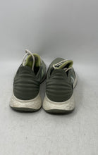 Load image into Gallery viewer, New Balance Mens Fresh Foam Roav MROAVFD Green White Sneakers Shoes Size 6.5 D