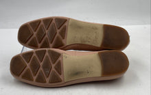Load image into Gallery viewer, Authentic Tory Burch Womens Laila Light Pink Leather Ballet Flats Sz 9M Damaged