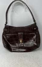 Load image into Gallery viewer, Liz Claiborne Womens Brown Croc Embossed Leather Inner Pocket Shoulder Bag