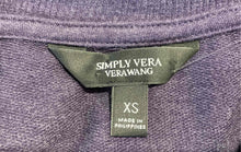 Load image into Gallery viewer, Authentic Simply Vera Vera Wang Womens Purple Pullover Sweatshirt Size XS