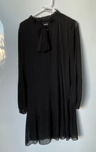 Load image into Gallery viewer, DKNY Womens Black Chiffon Pleated Tie Neck Long Sleeve Pullover Shift Dress 14