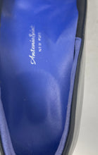 Load image into Gallery viewer, Antonia Saint Womens Victoria Black Leather Slip-On Stiletto Pump Heels Size 10