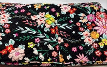 Load image into Gallery viewer, Vera Bradley Womens Multicolor Floral Inner Pockets Double Handle Tote Bag
