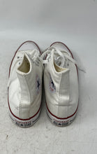 Load image into Gallery viewer, Converse Unisex Chuck Taylor All Star M7650 White Sneaker Shoes Size M6 W8
