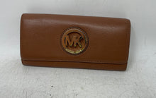Load image into Gallery viewer, Michael Kors Womens Fulton Brown Pebbled Leather Snap Flap Carryall Wallet