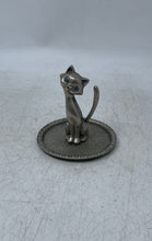 Load image into Gallery viewer, Classic Collectible EP Zinc Alloy Silver Tone Cat Small Ring Holder