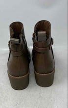 Load image into Gallery viewer, Athlefit Womens Brown Leather Closed Toe Buckle Zipper Ankle Booties Size 9