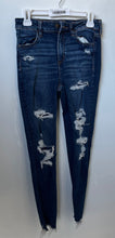 Load image into Gallery viewer, American Eagle Womens Blue Denim Pockets Skinny Leg Jeans Size 8