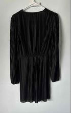 Load image into Gallery viewer, Zara Womens Black Long Sleeve V-Neck Short Mini Dress Size Medium