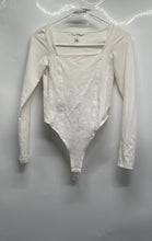 Load image into Gallery viewer, H&M Womens White Long Sleeve Square Neck One-Piece Bodysuit Size XS