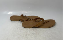 Load image into Gallery viewer, Italian Shoemakers Womens Brown Open-Toe Slip-On Flat Thong Sandals Size 9