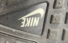 Load image into Gallery viewer, Authentic Nike Womens Air Max Command Black White Sneaker Shoes Size 9.5 Stained