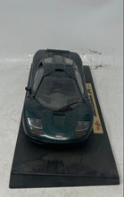 Load image into Gallery viewer, Maisto Special Edition 1:18 Scale McLaren F1 1993 Diecast Mini Model Car