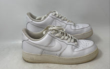 Load image into Gallery viewer, Nike Mens Air Force 1 '07 Low White Low Top Lace-Up Sneaker Shoes Size 9