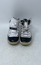 Load image into Gallery viewer, Nike Boys Air Jordan 11 378039-170 White Black Sneakers Shoes Size 12C No Laces