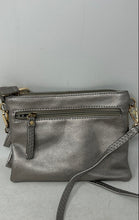 Load image into Gallery viewer, Giani Bernini Womens Silver-Tone Leather Adjustable Strap Crossbody Bag w/ Tags