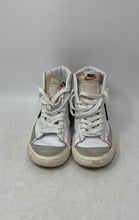 Load image into Gallery viewer, Nike Womens Blazer Mid 77 CZ1055-100 White Lace-Up Sneakers Shoes Size 5.5