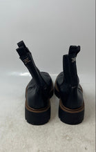 Load image into Gallery viewer, Sam Edelman Womens Black Leather Round Toe Ankle Chelsea Boots Size 6.5