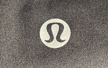 Load image into Gallery viewer, Lululemon Womens Black & Gray Train Time Pull-On Cropped Leggings Size 6
