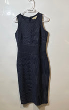 Load image into Gallery viewer, Michael Kors Womens Black White Striped Sleeveless Sheath Dress Size 4