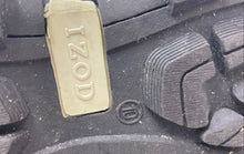 Load image into Gallery viewer, Izod Mens Adair Gray Black Lace-Up Waterproof Winter Hiking Boots Size 10