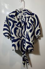 Load image into Gallery viewer, Mango Womens Blue White Printed Short Sleeve Knotted Cropped Blouse Top Size L