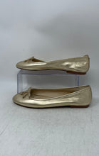 Load image into Gallery viewer, Sam Edelman Womens Felicia Gold Leather Round Toe Slip-On Ballet Flats Size 9.5W