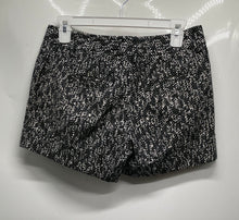 Load image into Gallery viewer, Express Womens Black White Print Belt Loops Back Pockets Chino Shorts Size 2