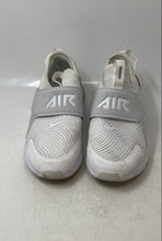 Load image into Gallery viewer, Nike Girls Air Max 270 Extreme CI1108-100 White Slip-On Sneakers Shoes Size 7Y