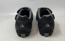 Load image into Gallery viewer, Fizik Mens M6 Black Round Toe Hook & Loop Cycling Shoes Size 8 1/4