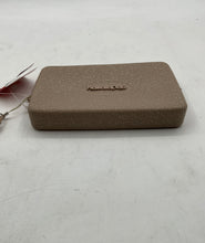 Load image into Gallery viewer, Havaianas Womens 4147273 Beige Gold Glitter Plastic Mini Wristlet Wallet W/ Tags