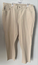 Load image into Gallery viewer, Lauren Jeans Co. Womens Beige Denim 5-Pocket Design Straight Jeans Size 22W